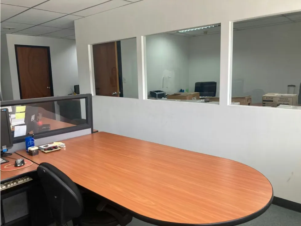 Se alquila oficina Los Ruices 70m² - 4