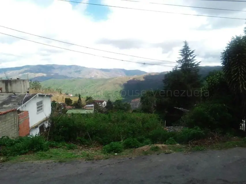 Terreno (Residencial) en Venta en El Junquito, Distrito Metropolitano - 5
