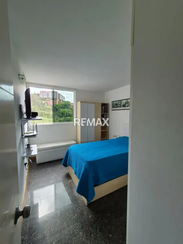 SE VENDE HERMOSO APARTAMENTO CON BELLA VISTA EN EL MIRADOR DE LA TAHONA. PISO BAJO. M7 - 14