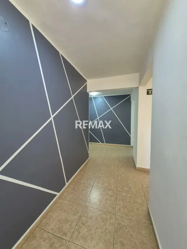 SE VENDE HERMOSO APARTAMENTO CON BELLA VISTA EN EL MIRADOR DE LA TAHONA. PISO BAJO. M7 - 5