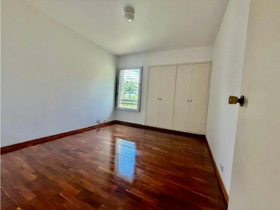 Se alquila Apto 232m² 3h+s/2b+s+v/4p La Castellana - 11