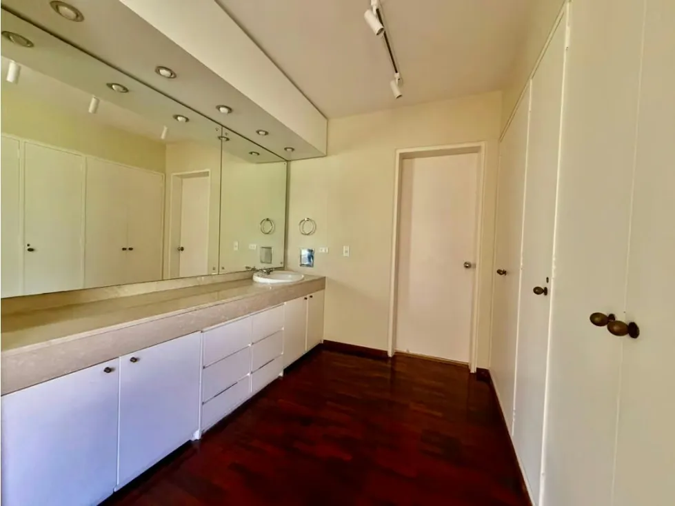 Se alquila Apto 232m² 3h+s/2b+s+v/4p La Castellana - 9