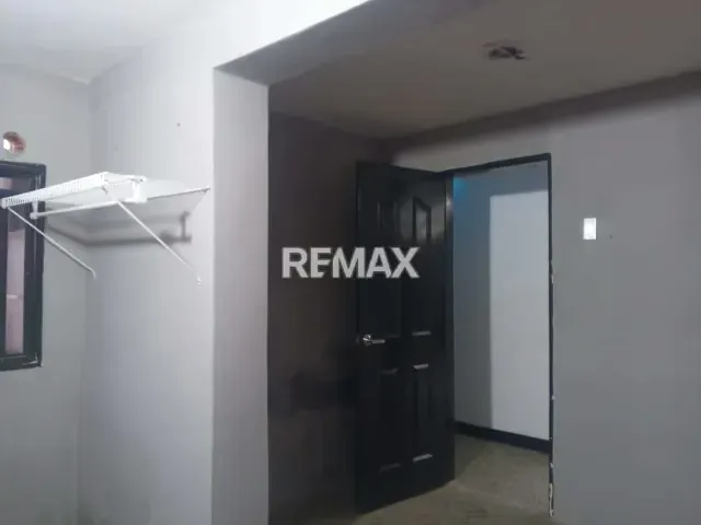 En venta apartamento ubicado en la Urbanización San Francisco - 9