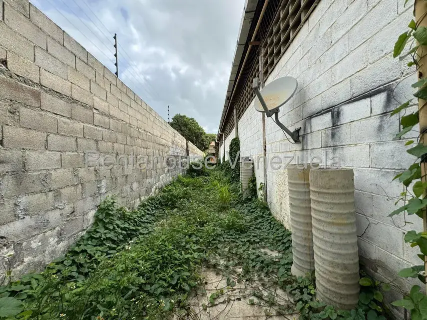 Galpon - Deposito en Venta en Alvarenga, Miranda - 23