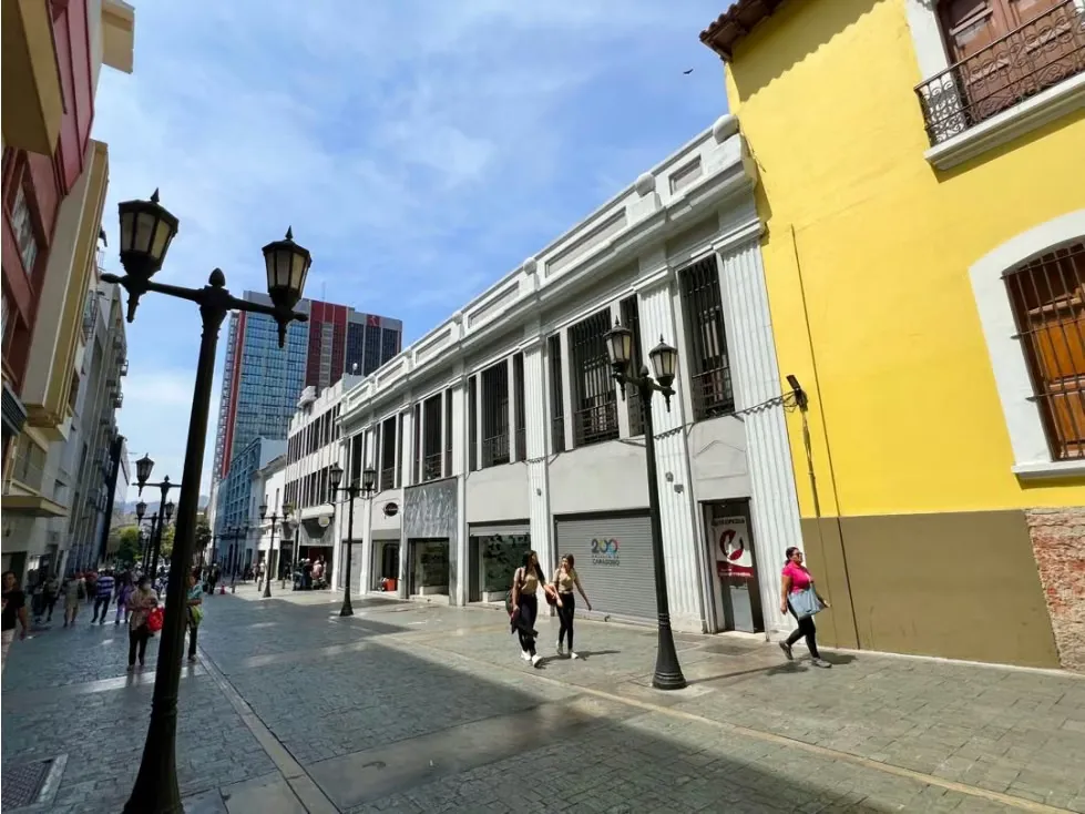 En Venta Local Comercial en el Centro. Caracas - Distrito Capital - 10