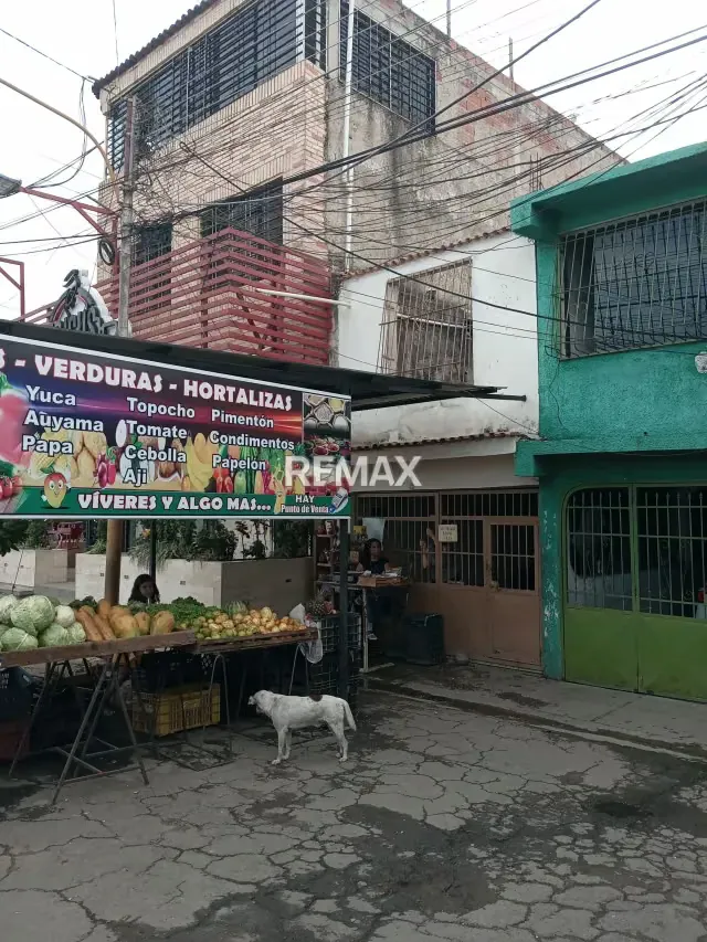Se Vende Casa con gran potencial comercial