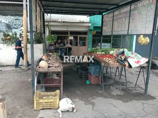 Se Vende Casa con gran potencial comercial - 15