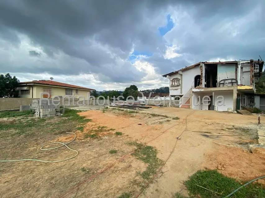 Terreno (Residencial) en Venta en Prados del Este, Distrito Metropolitano - 12