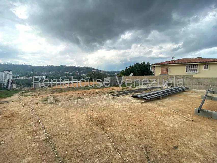 Terreno (Residencial) en Venta en Prados del Este, Distrito Metropolitano - 16