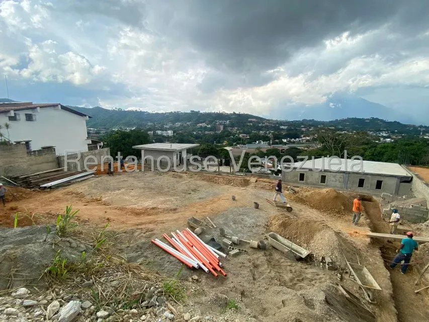 Terreno (Residencial) en Venta en Prados del Este, Distrito Metropolitano - 17