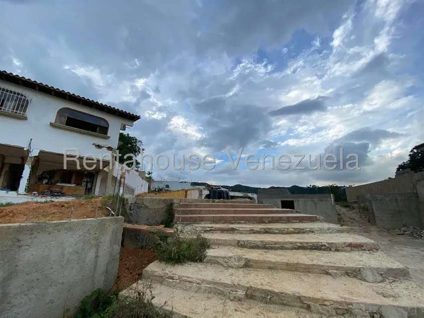 Terreno (Residencial) en Venta en Prados del Este, Distrito Metropolitano - 9