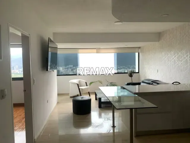 APARTAMENTO EN ALQUILER EN COLINAS DE BELLO MONTE - 2