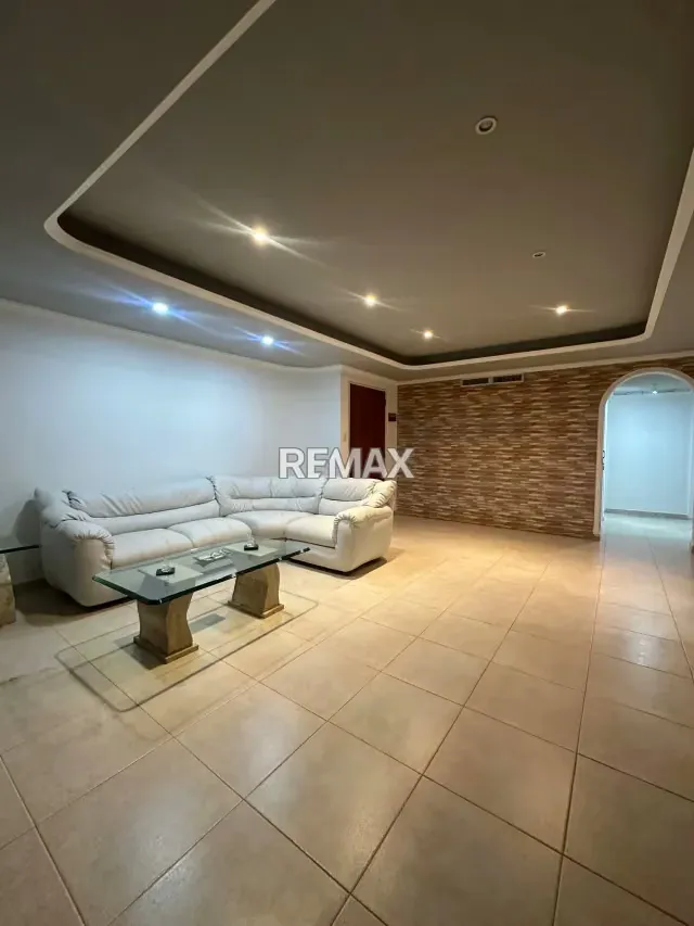 Apartamento en Alquiler planta 100% Trigaleña - 2