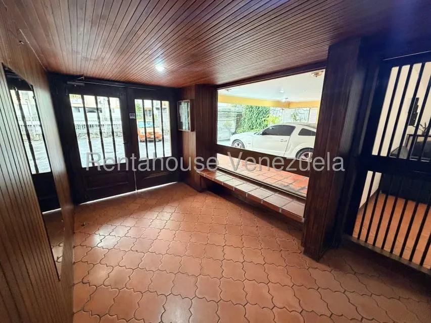 Apartamento (1 Nivel) en Venta en Colinas de Santa Monica, Distrito Metropolitano - 39