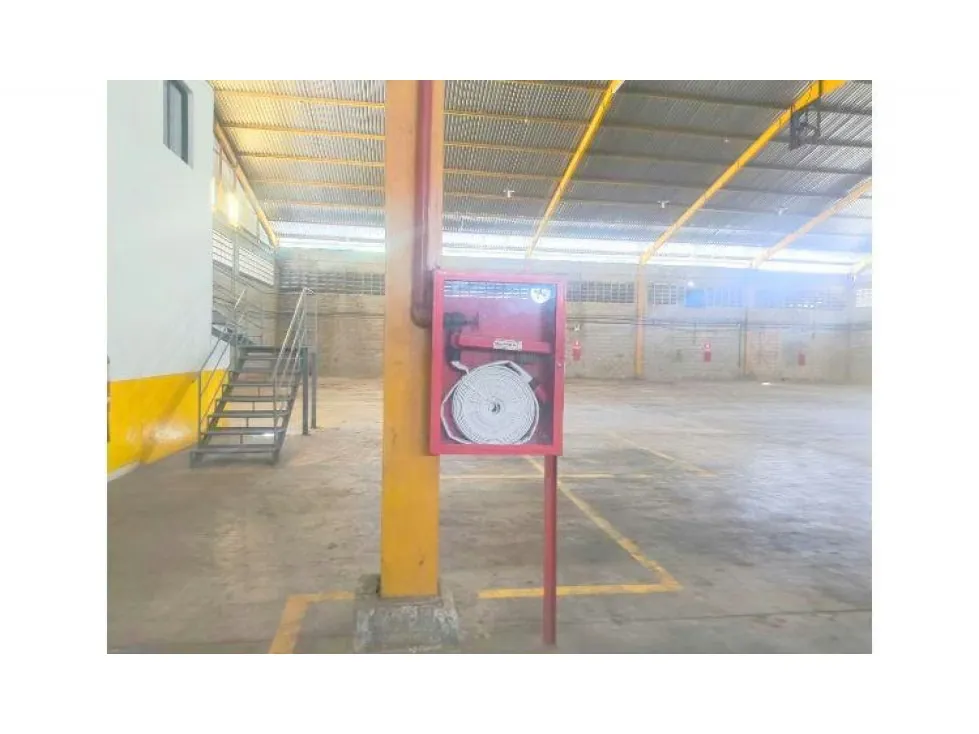 Alquilo galpón 2500m2 El Ingenio 3522 - 8