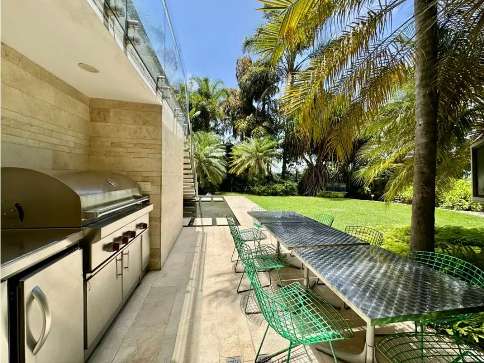 Se vende y/o alquila PB 438m2 + 350m2 jardín 3h+s/6b/3p Chulavista - 10