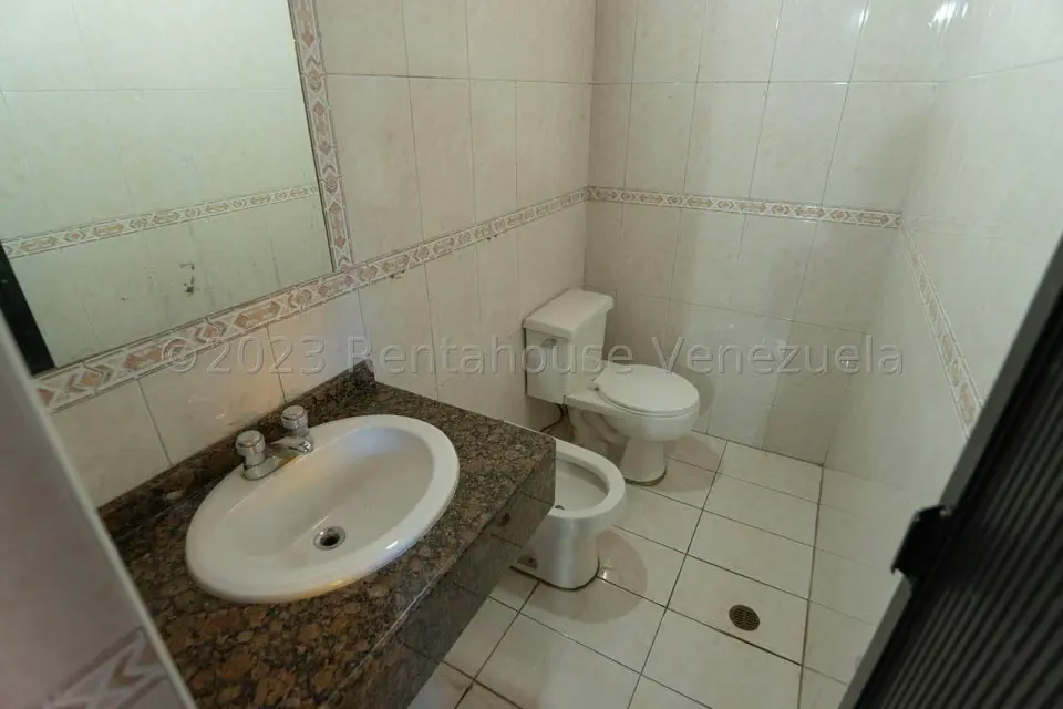 Comercial (Edificio) en Venta en San Antonio, Miranda - 23