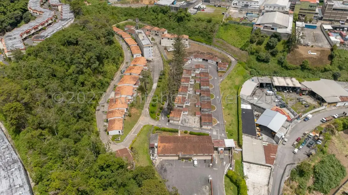 Comercial (Edificio) en Venta en San Antonio, Miranda - 3