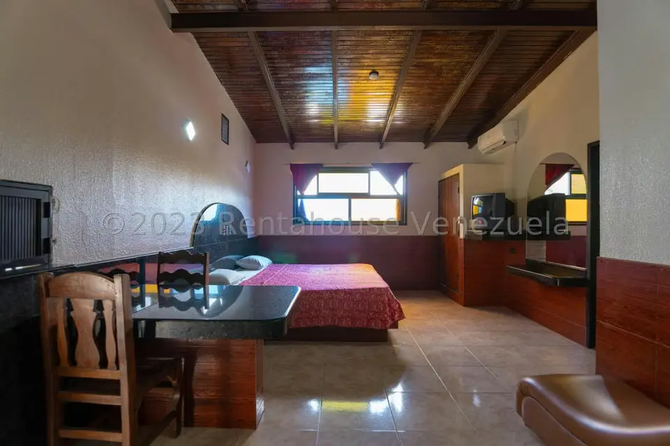 Comercial (Edificio) en Venta en San Antonio, Miranda - 32