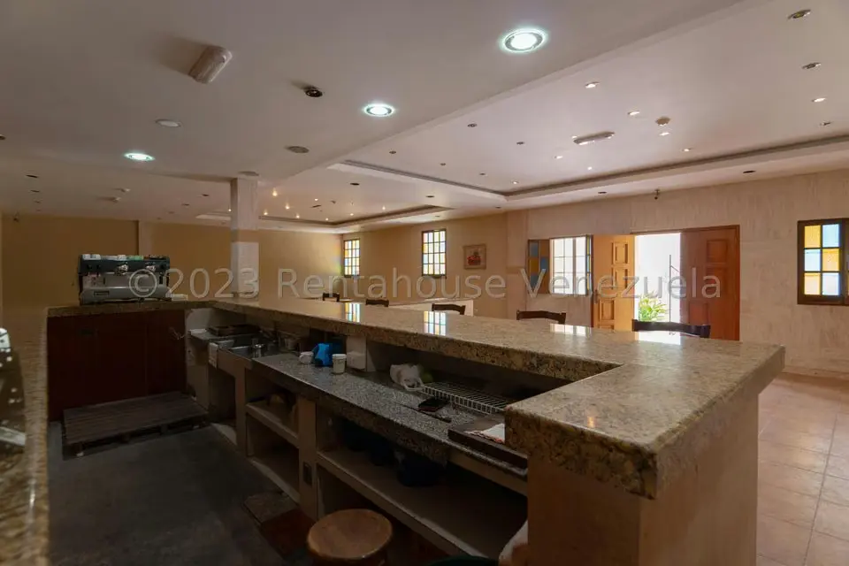Comercial (Edificio) en Venta en San Antonio, Miranda - 44