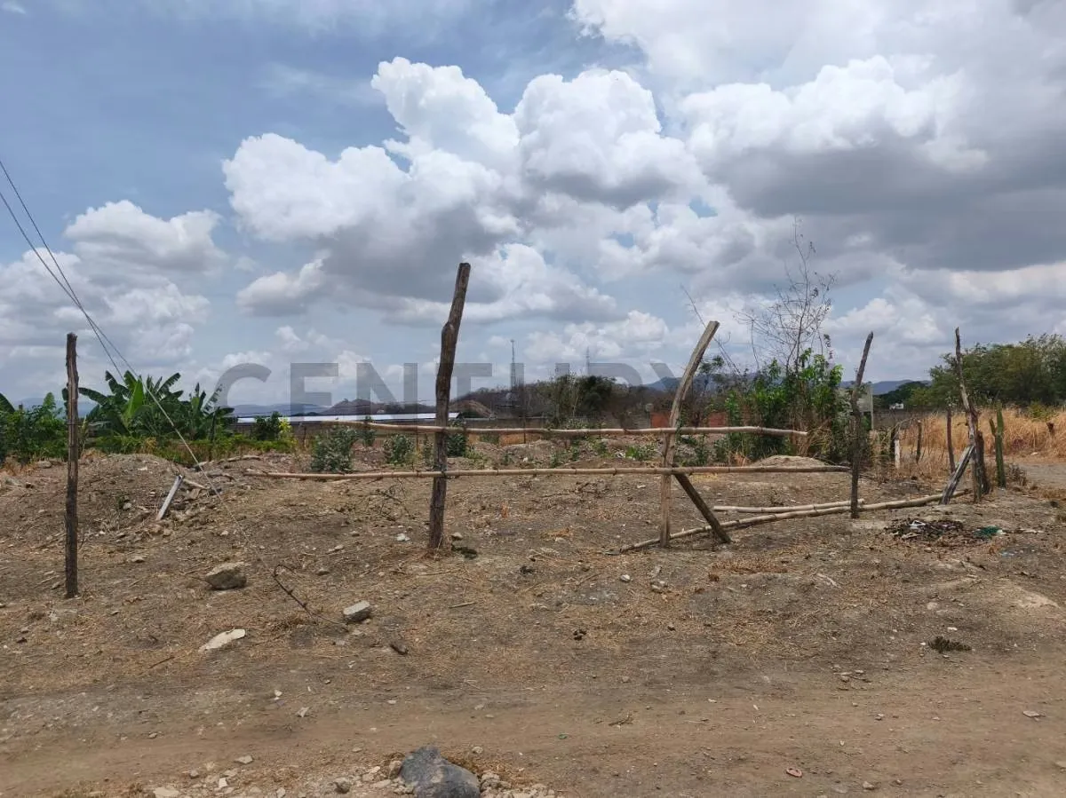 Terreno estrategico en Venta en Santa Cruz - 2