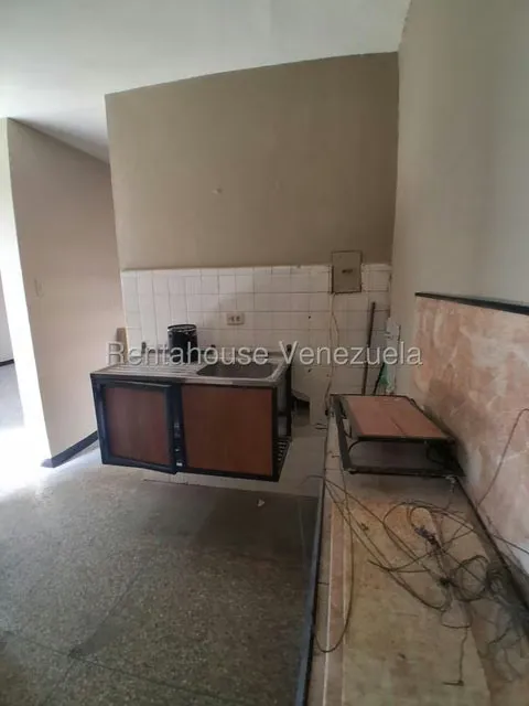 Oficina en Alquiler en Centro, Lara - 32