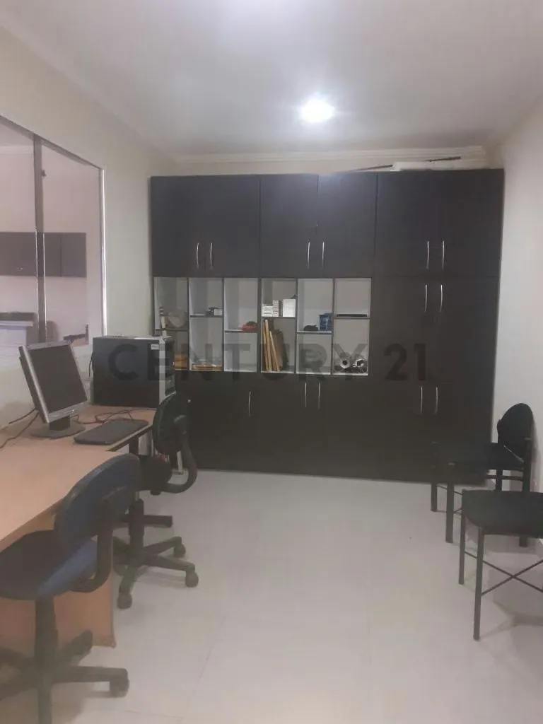 Venta de Galpón - 10
