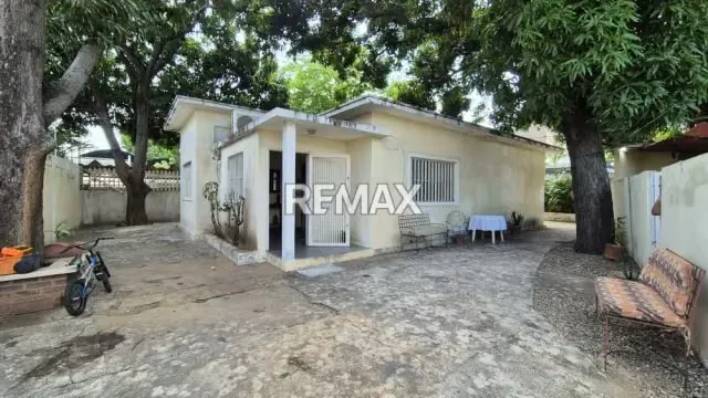 CASA COMERCIAL QUINTA CHELEO, ZONA NORTE - 4