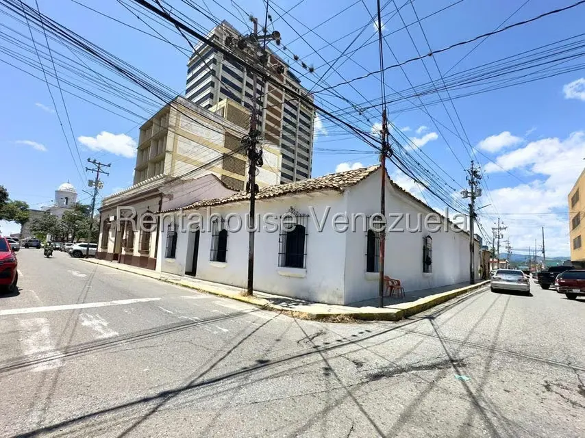 Local Comercial en Venta en Centro, Lara - 2