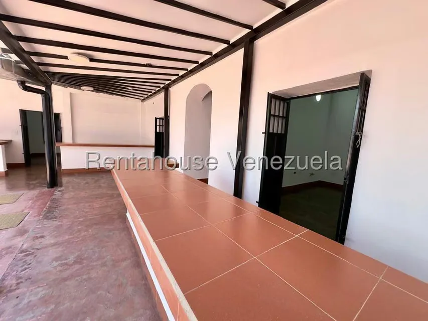 Local Comercial en Venta en Centro, Lara - 17