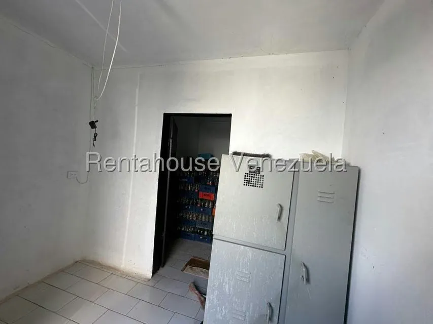 Local Comercial en Venta en Centro, Lara - 21