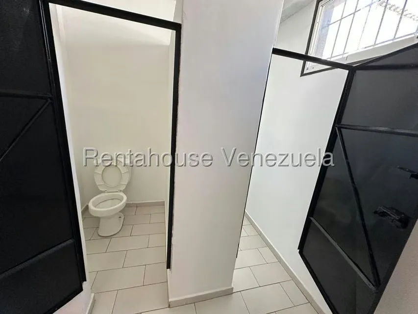 Local Comercial en Venta en Centro, Lara - 27