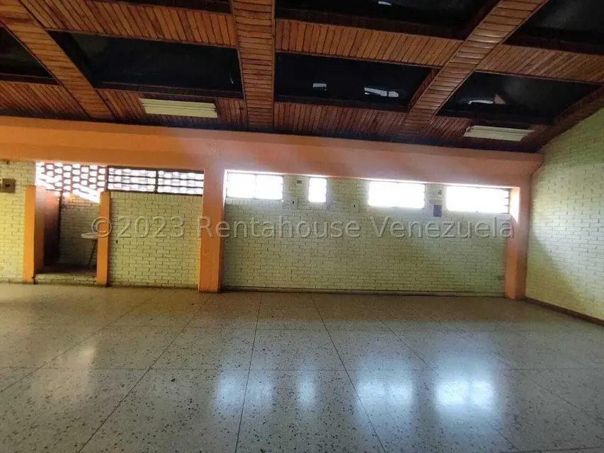 Local Comercial en Alquiler en Centro, Lara - 9