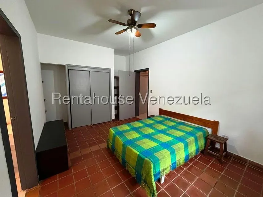 Anexo (Duplex) en Alquiler en Valle Arriba, Distrito Metropolitano - 21