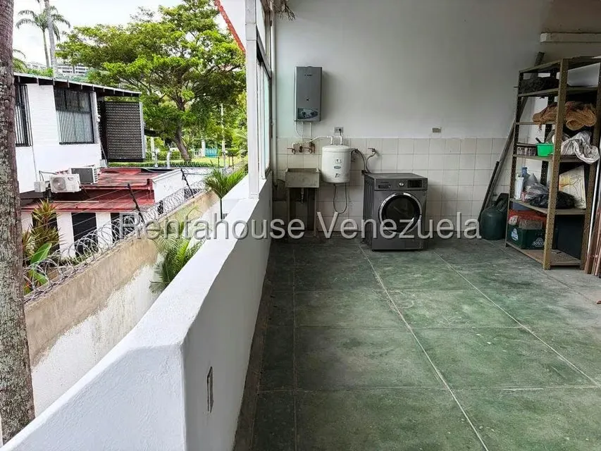 Anexo (Duplex) en Alquiler en Valle Arriba, Distrito Metropolitano - 24