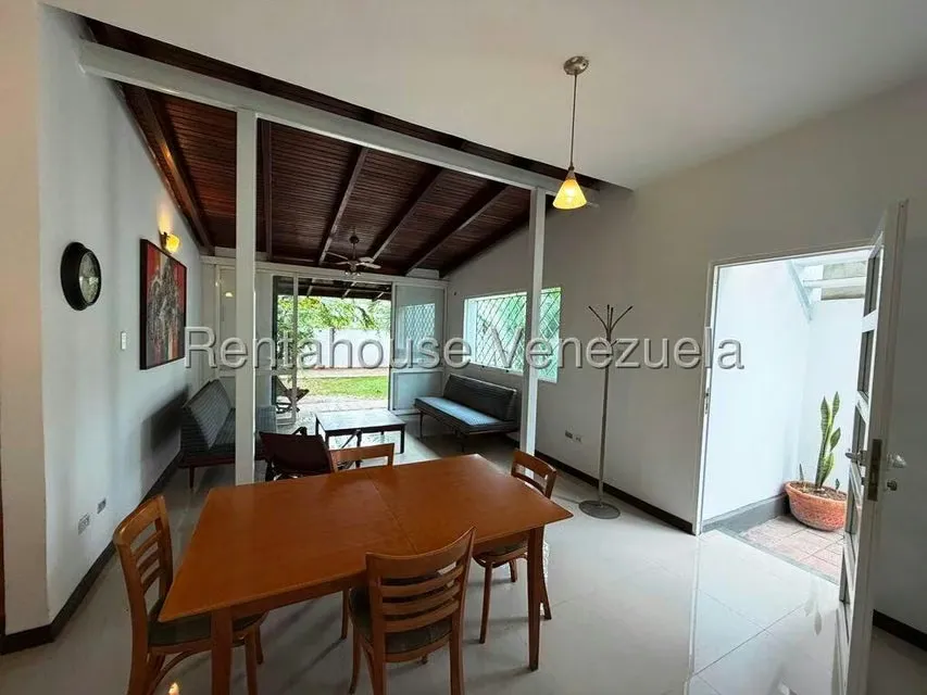 Anexo (Duplex) en Alquiler en Valle Arriba, Distrito Metropolitano - 6
