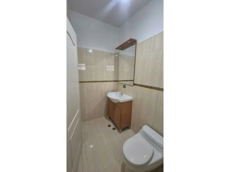 Casa en Venta en Urb. Lomas de Monteclaro - 11