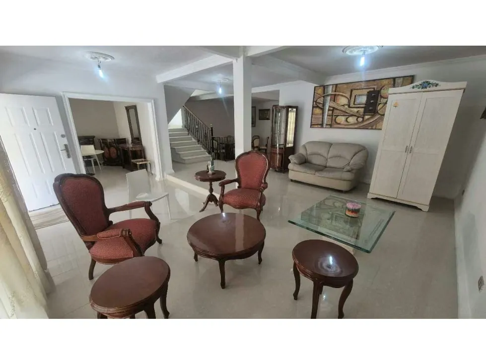 Casa en Venta en Urb. Lomas de Monteclaro - 3