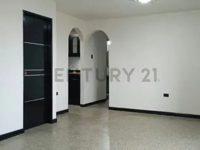 Century21 la Coromoto Realty alquila Apto en Villa Bolivariana San Francisco - 4