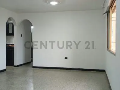 Century21 la Coromoto Realty alquila Apto en Villa Bolivariana San Francisco - 5