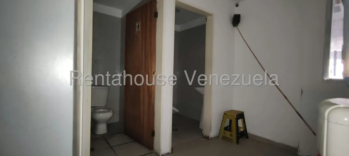 Local Comercial en Venta en Valle Hondo, Lara - 28