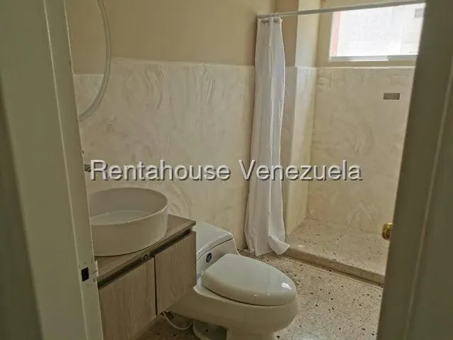 Apartamento (1 Nivel) en Venta en Las Acacias, Distrito Metropolitano - 12