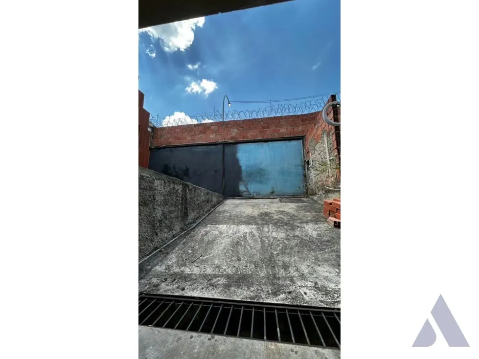 Vendo casa 392m2 Santa Mónica 4656 - 24