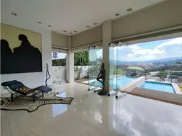 View 1