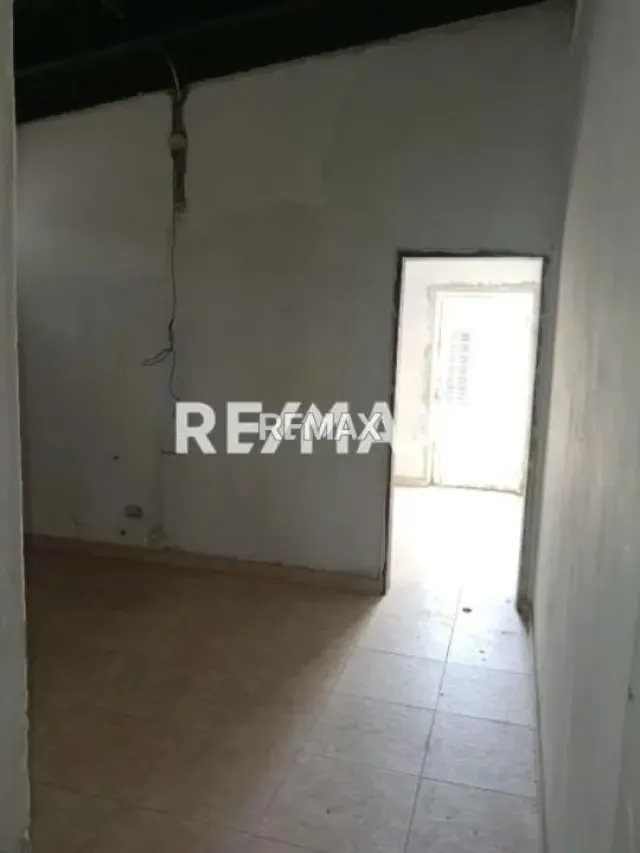 EN ALQUILER LOCAL COMERCIAL EN OBRA BLANCA PARA CLÍNICA, SECTOR JUANICO, MATURÍN - 13
