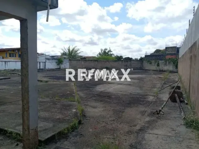 EN ALQUILER LOCAL COMERCIAL EN OBRA BLANCA PARA CLÍNICA, SECTOR JUANICO, MATURÍN - 2
