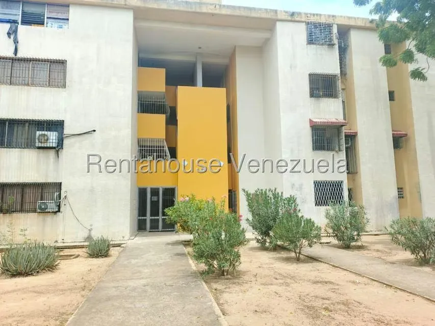 Apartamento (1 Nivel) en Venta en Avenida Goajira, Zulia