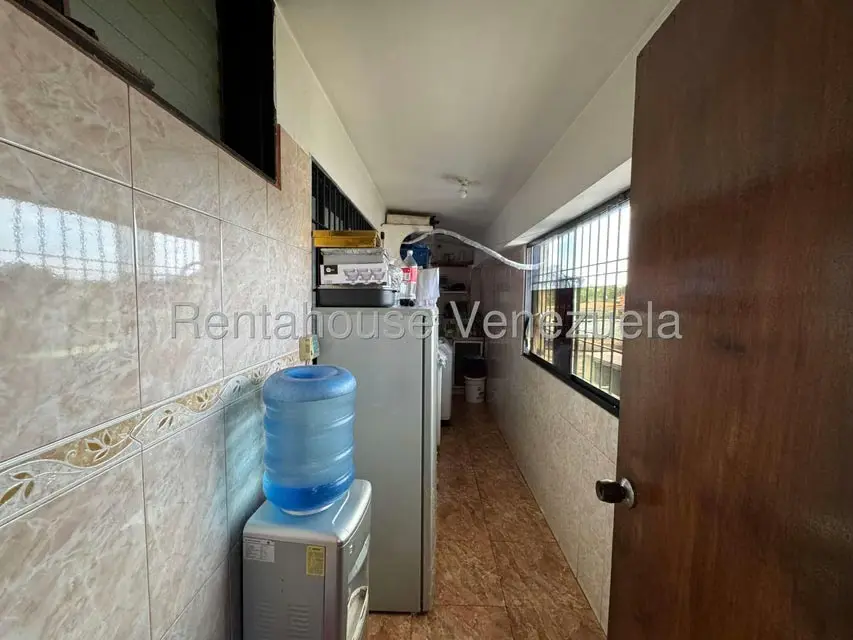 Apartamento (1 Nivel) en Venta en Centro, Portuguesa - 13