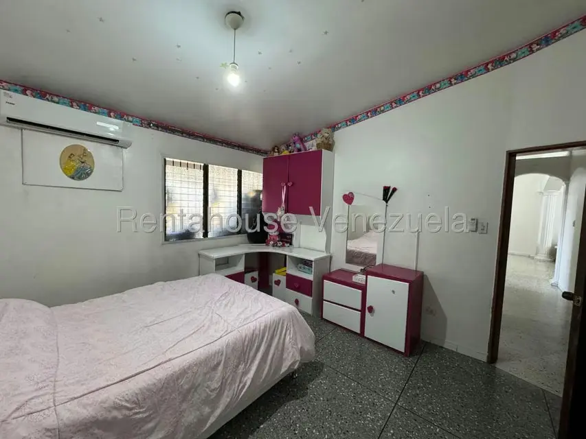 Apartamento (1 Nivel) en Venta en Centro, Portuguesa - 16