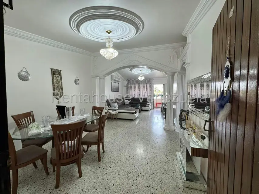 Apartamento (1 Nivel) en Venta en Centro, Portuguesa - 2
